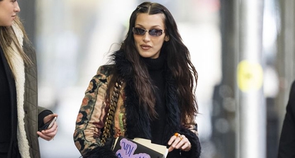 Bella Hadid Tampil Groovy dalam Mantel Penny Lane-nya