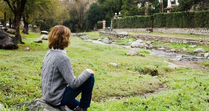 Apakah Benar Jika Kita Memikirkan Seseorang, Orang Itu Juga Memikirkan Kita?