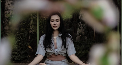 Cara Usir Stres dengan Meditasi yang Benar untuk Pemula