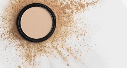 Perbedaan Loose Powder dan Setting Powder agar Makeup Tahan Lama