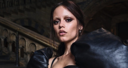 Jenna Ortega Tampilkan Sisi Seksi dari Gaya 