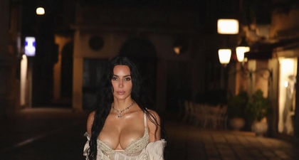 Kim Kardashian Tampil Seperti Femme Fatale saat Berada di Venice