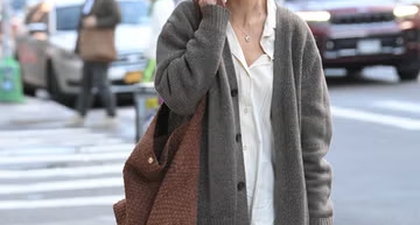 Gaya Grandpa Chic dari Katie Holmes