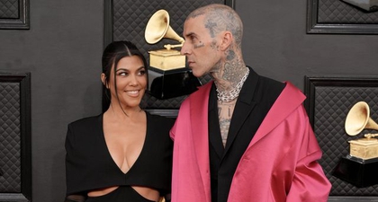 Kourtney Kardashian dan Travis Barker Resmi Menikah di Las Vegas