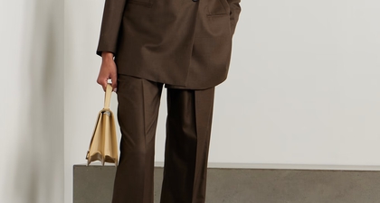 Tren Oversized Blazer untuk Wanita untuk Tampilan Penuh Kepercayaan Diri & Kenyamanan