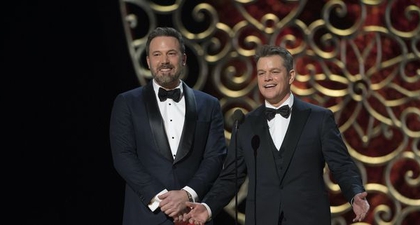 Matt Damon Buka Mulut Tentang Hubungan Ben Affleck dan Jennifer Lopez