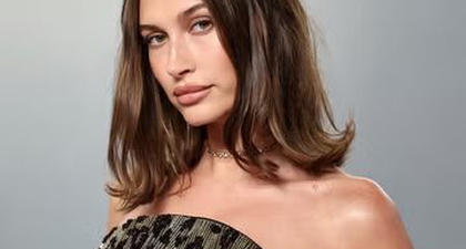 Hailey Bieber Bagikan Foto Langka Penuh Pelukan Bersama Baby Jack di Unggahan Instagram Terbaru