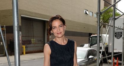 Secara Keseluruhan, Katie Holmes adalah Perempuan yang Sederhana