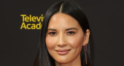 Olivia Munn Sedang Hamil Anak Pertamanya bersama Komedian John Mulaney