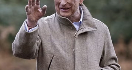 Raja Charles III Melakukan Kunjungan Kejutan untuk Mendukung Para Pelari Amal Kanker