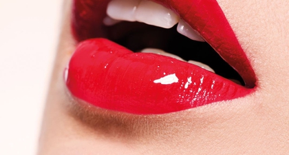 6 Produk Pilihan Bazaar untuk Tampilan Bibir yang Ideal