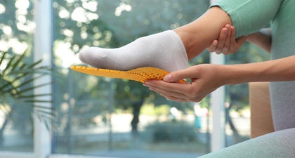 Sering Salah Pilih, Berikut Panduan Memilih Insole Sepatu Agar Kaki Tetap Nyaman Saat Berjalan