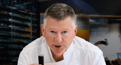 Grand Hyatt Menghadirkan The Black Angus Journey Bersama Guest Chef Mike Tafe