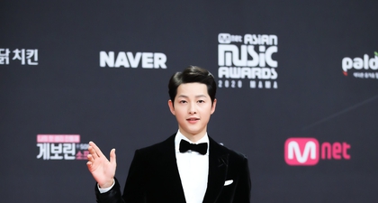 Penampilan Stylish Para Tamu Undangan acara MAMA 2020 yang Dipandu Oleh Song Joong Ki