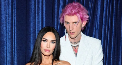 Gaun Lateks Berwarna Red Hot yang Dikenakan Megan Fox ke Pemutaran Perdana Taurus Bersama Machine Gun Kelly