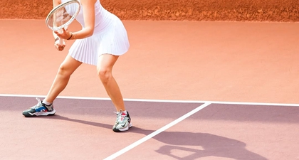 Tampil Stylish Saat Berolahraga, Intip Inspirasi Outfit Tenis ala Clara Bernadeth