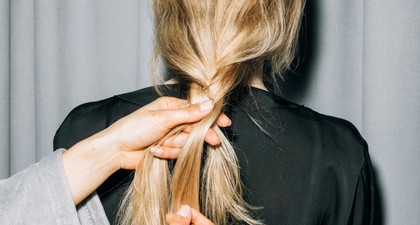 Atasi Rambut Bercabang dari Kebiasaan Mudah dan Sederhana