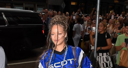Rihanna Memadukan Jersey Olahraganya dengan Lapisan Berlian yang Mewah