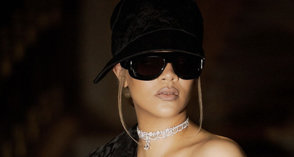 Rihanna menjadi Wajah Baru J'adore Dior