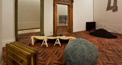 Perayaan Seni ala Prada, Trussardi, dan Louis Vuitton