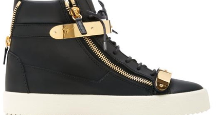 Lima Sepatu yang Wajib Dimiliki Setiap Perempuan versi Giuseppe Zanotti