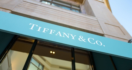 Tiffany & Co. Donasi 28 Miliar Rupiah untuk Bantuan Covid-19