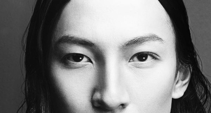 Alexander Wang Lansirkan Koleksi Perhiasan