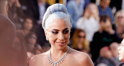 Gaun Golden Globes Lady Gaga Dilelang oleh Karyawan Hotel