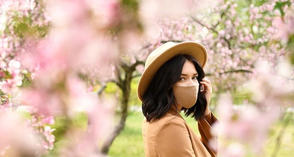 9 Rekomendasi Gaya Rambut Saat Memakai Masker Wajah