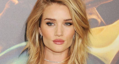 Rosie Huntington-Whiteley Membuat Situs Kecantikan