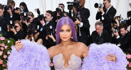 Kylie Jenner Masih Menjadi Sosok Miliarder Termuda di Dunia