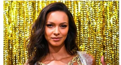 Lais Ribeiro Tampil Seksi dengan Fantasy Bra