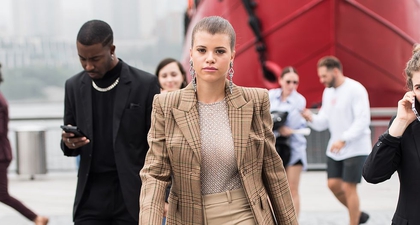 Sofia Richie Akan Meluncurkan Label Fashionnya Sendiri