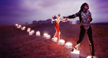 Melihat Pameran Tentang Michael Jackson di Paris