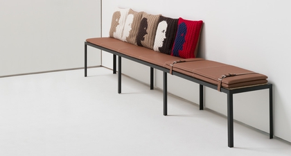 Debut Koleksi Furnitur dari Loewe