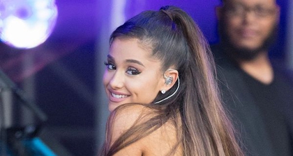 Ariana Grande Bagikan Foto Rambut Keriting Alami Miliknya