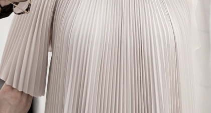 Mengulik Tipe dan Nama Kain yang Mengisi Lemari Kita