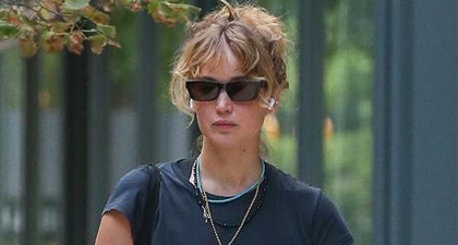 Jennifer Lawrence Buktikan Bahwa Gaya Bisa Berbicara Lebih Lantang daripada Kata-Kata