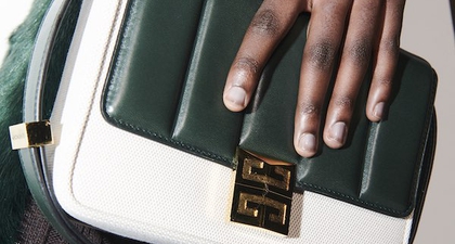 Untuk Penggemar Tas Givenchy, Ini Tas Terbaru Bertajuk 4G untuk Anda Ketahui!