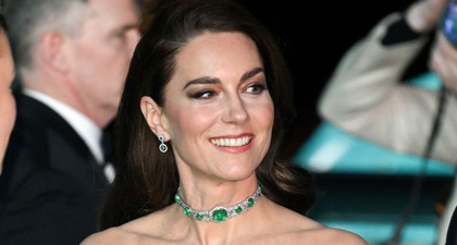 Putri Kate Mengenakan Kalung Choker Emerald Milik Putri Diana untuk Acara Earthshot Prize Awards