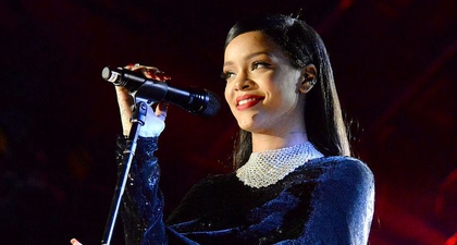 Rihanna Mengaku Gugup Namun Tetap Semangat Menanti Penampilannya di Acara Super Bowl Halftime
