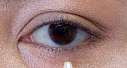 12 Lagu Barat tentang Cinta Tak Memiliki yang Bikin Hati Tersentuh