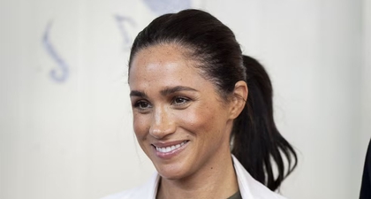 Duchess Meghan Kenakan Kemeja Putih Favorit Putri Kate di Yordania