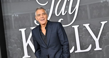 George Clooney Mengungkap bahwa Putranya Berdandan sebagai Batman untuk Halloween