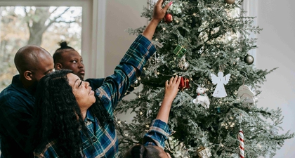 Ide, Tips, Serta Cara Menghias Pohon Natal yang Memukau