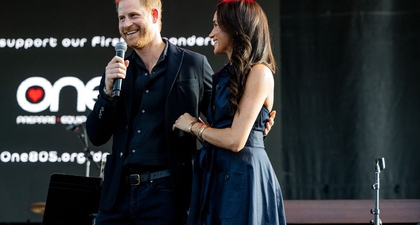 Meghan Markle Mengenakan Shirtdress Carolina Herrera dalam Kemunculan Mengejutkan Bersama Pangeran Harry