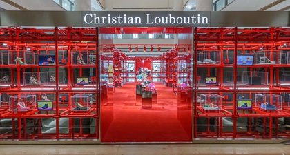 Christian Louboutin Hadirkan Pop-Up Store Memikat Mata di Plaza Indonesia