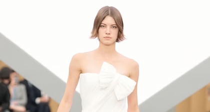 Jonathan Anderson Membawa Nuansa Baru Pada Dunia Riasan di Dior