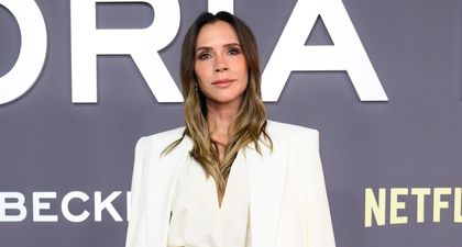 Victoria Beckham Ungkap Alasan di Balik Ekspresi “Murung” yang Selalu Jadi Ciri Khasnya