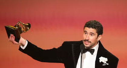 Bad Bunny dan Residentie Akan Bekerja Sama Untuk Sebuah Film Koboi Karibia yang Epik, Porto Rico.